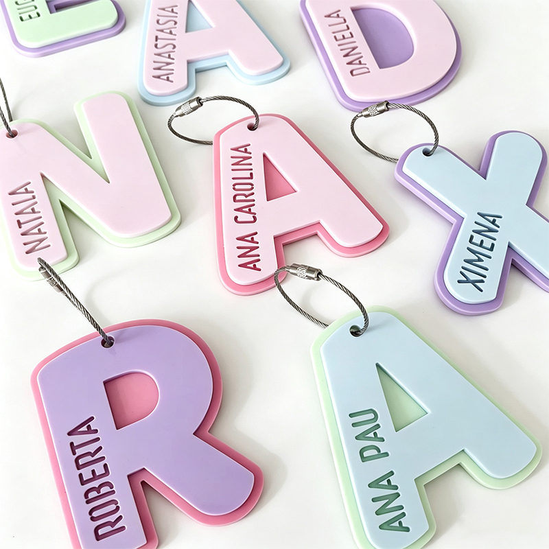 Resin Art Alphabet - พวงกุญแจอะคริลิคแบบโปร่งใสพร้อมตัวอักษรแบบกำหนดเอง สามารถปรับแต่งตัวอักษรย่อหรือข้อความได้ มีสีพื้นฐานให้เลือก